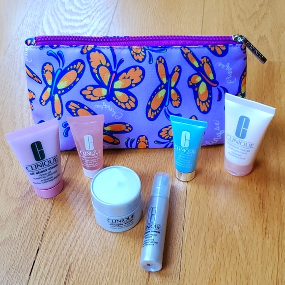 Clinique Other - Clinique 7pc Moisture Surge Bundle NWT